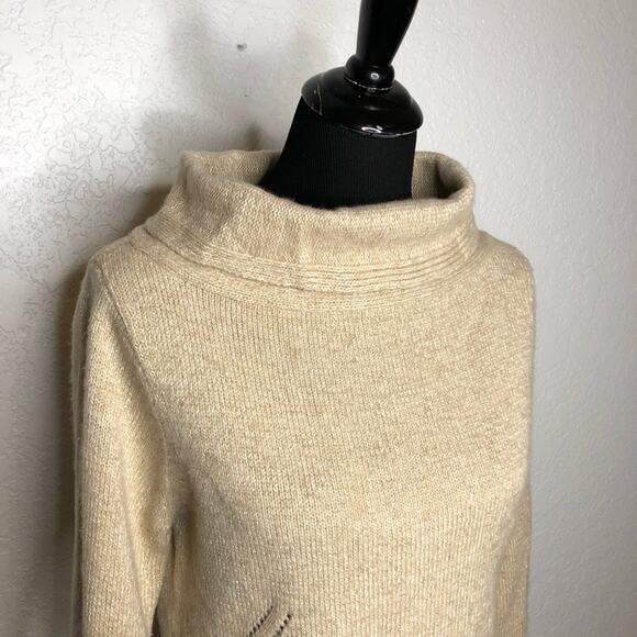 Yansi Fugel tan cream camel wool silk blend turtleneck sweater size Medium - Picture 2 of 16